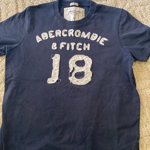 Abercrombie & Fitch distressed style tee